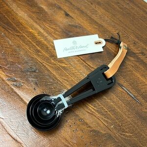 Hearth & Hand Measuring Spoon - Thumbnail 4